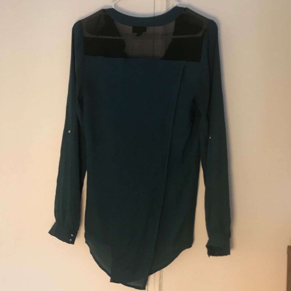 Turquoise blouse with studs - Picture 5 of 5